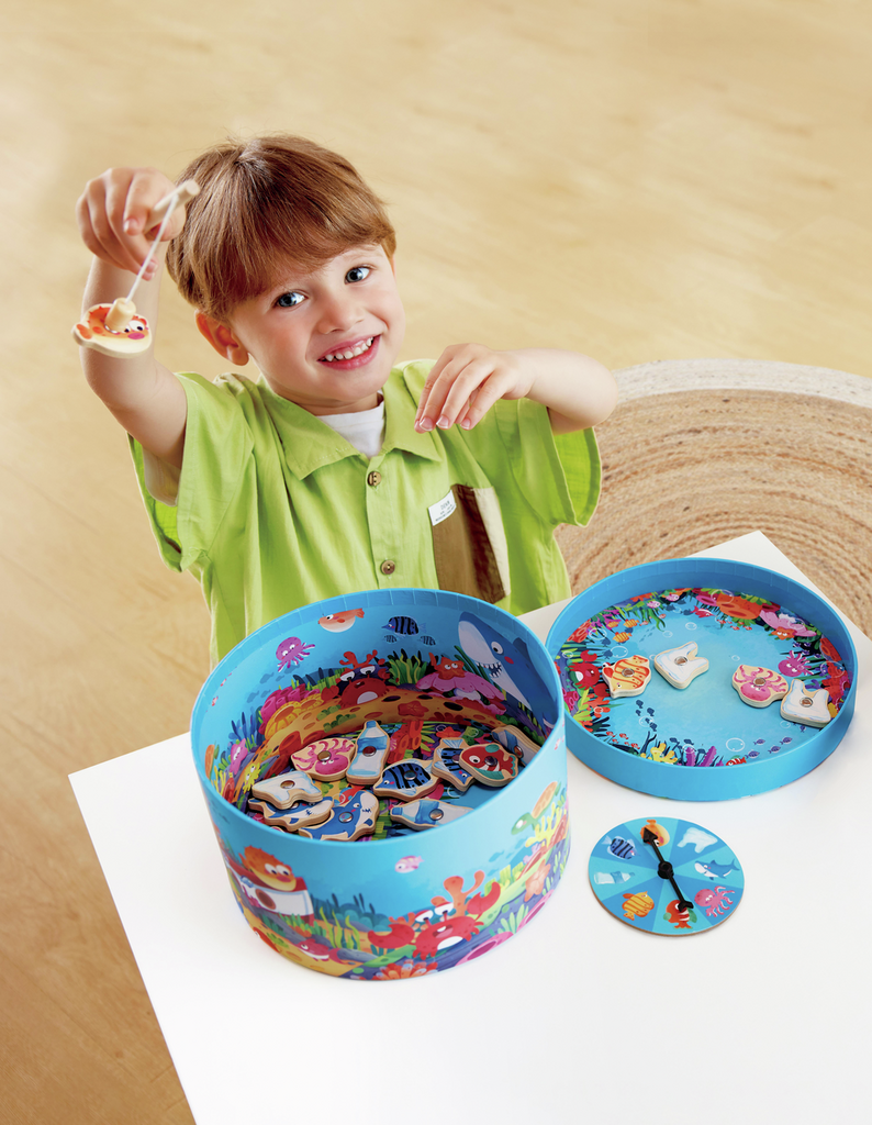 2-in-1 Magnetic Fishing Game - Save the Seas