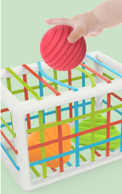 Caja de exploración con cuerpos geométricos