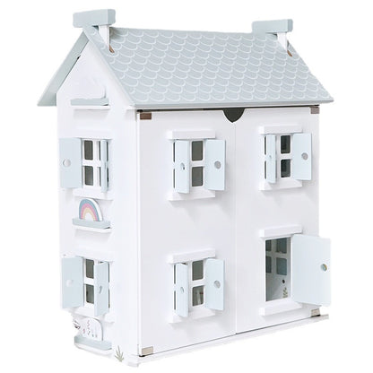 Dreamy white house