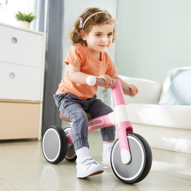 First balance bike / rosa HAPE