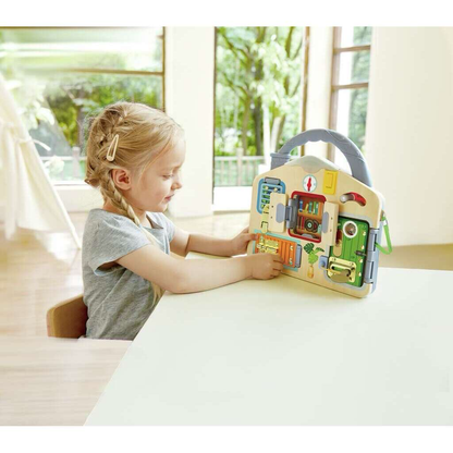 Lock and learn playboard