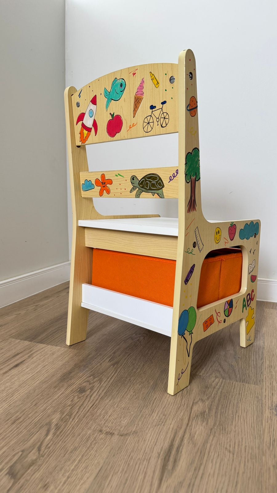 Mesa & Sillas Hand Painted Edition by Espacio Infinito