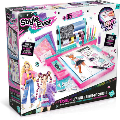 Style 4 Ever Fashion Designer Light Up Studio